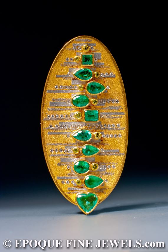 Michael Zobel - A one of a kind emerald and diamond pendant/brooch | MasterArt